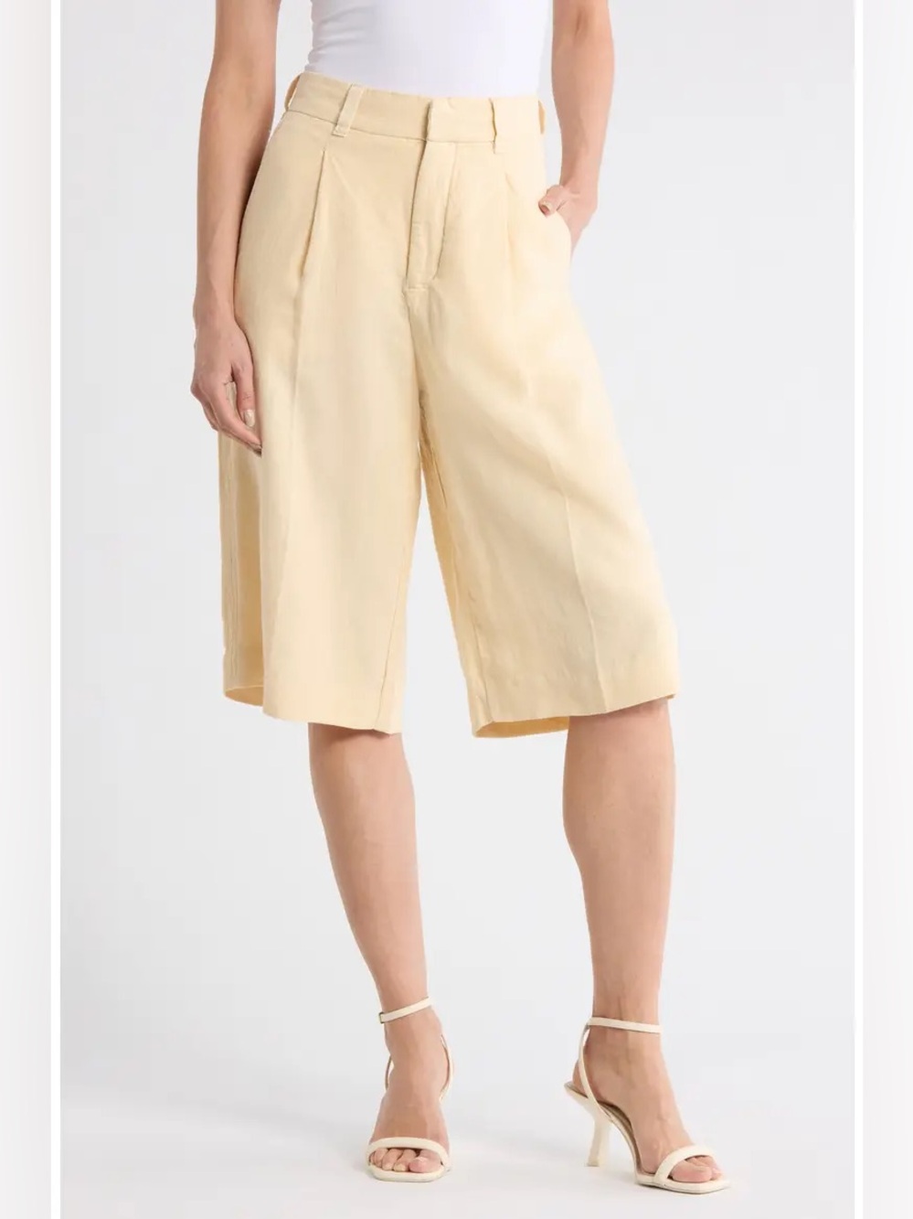 DL1961 Hepburn Pleated Short 14.5” Wheat Linen Yellow Size 25